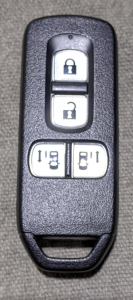 N-BOXスマートキーボタン側